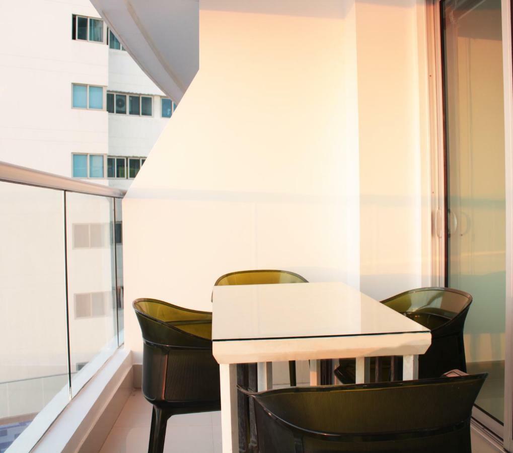 Apartamentos Cartagena Oceano - Eliptic Buitenkant foto